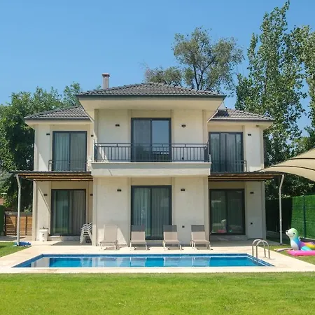 Villa Lena *